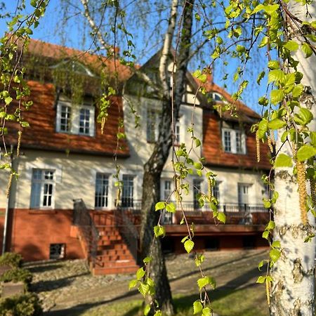 Mleczarnia Hotel Restauracja Хлудово Экстерьер фото