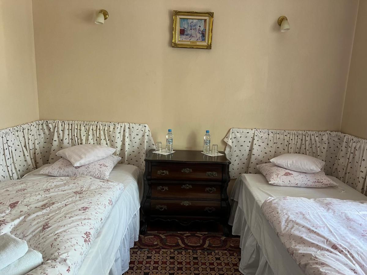 Mleczarnia Hotel Restauracja Хлудово Экстерьер фото
